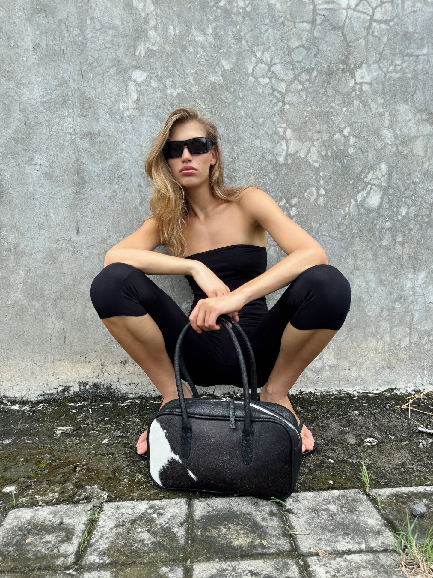 “Sena” raw edges capri leggings