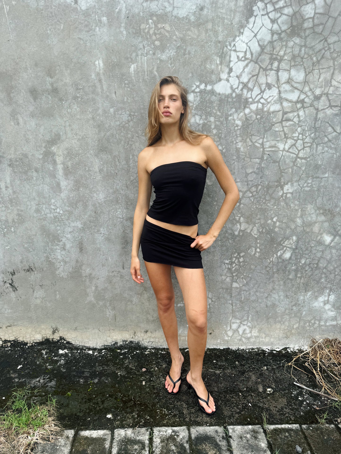 “Frey” raw edges mini skirt